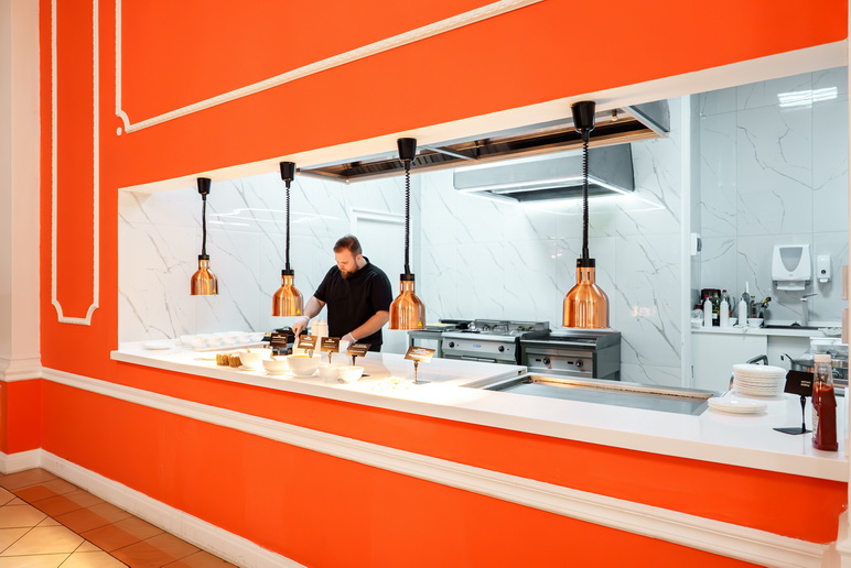 Открытая кухня