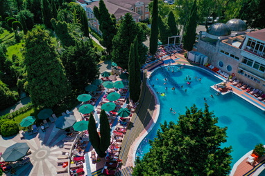 Открытый бассейн